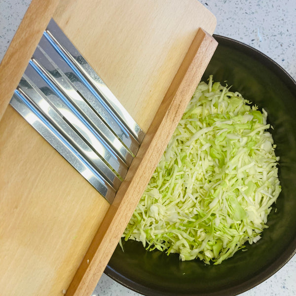 How to Use Cabbage Shredder: Easy Tips for Perfect Shreds